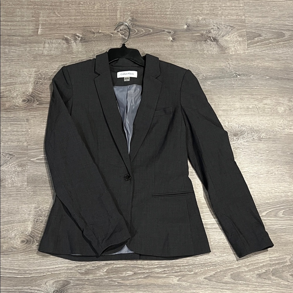 Calvin Klein Charcoal Blazer Size 4 NWOT